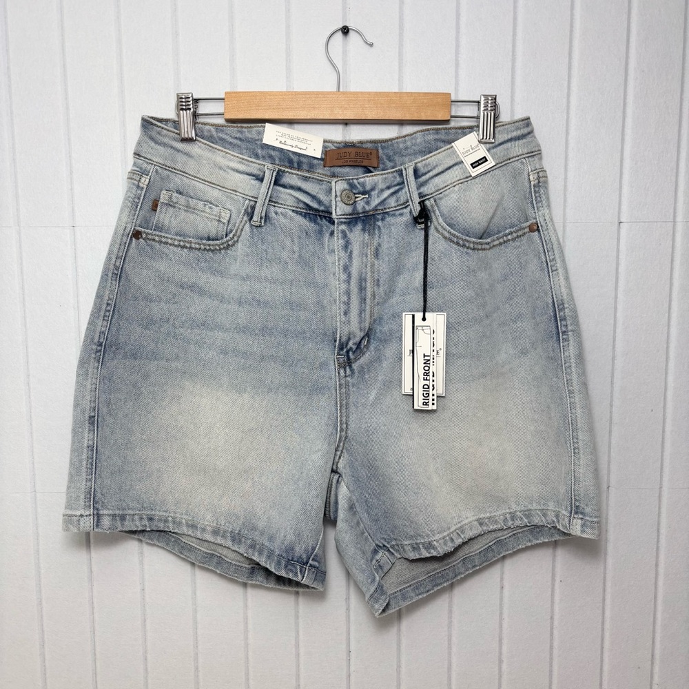 Judy Blue High Rise Rigid Front Blue Jean Shorts Size 1XL‎ Style#JB150255LT-CO